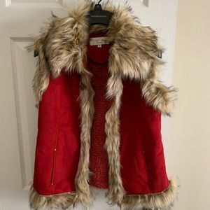 Suede Vest with fur